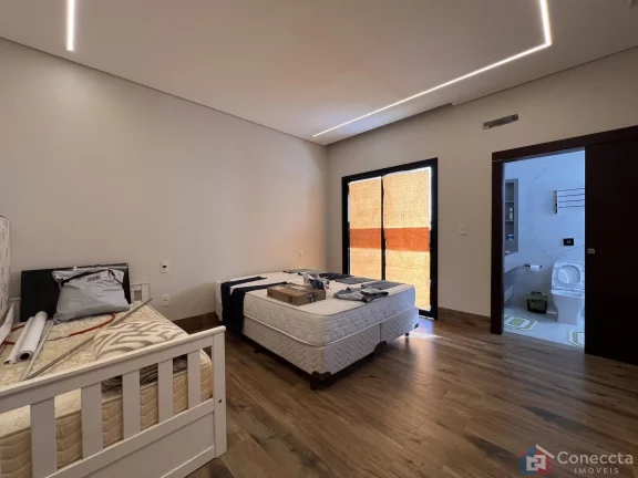 Imagem Casa Alto Padrão no Condomínio Villagio – Patos de Minas | Piscina, Energia Solar e 3 Suítes