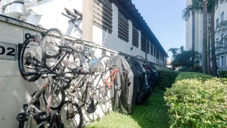 Imagem Apartamento para Locação em São Paulo, Santo Amaro, 2 dormitórios, 1 banheiro, 1 vaga
