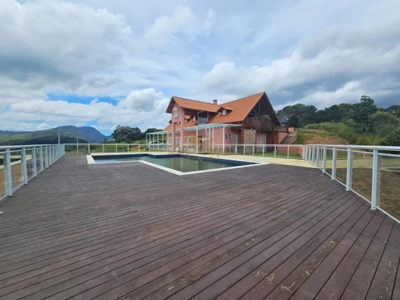 Imagem Terreno em Condomínio para Venda em Teresópolis / RJ no bairro Pessegueiros