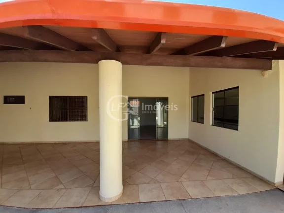 Imagem Casa a Venda com Localização Privilegiada. Ótima Para Investidores.!!