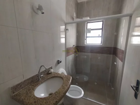 Imagem Casa 3 dorms, piscina a 300m da praia à venda em Peruíbe