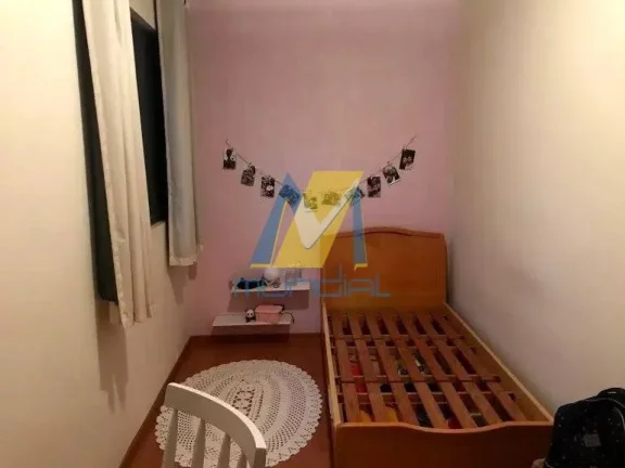 Imagem Casa incrível à venda: 4 dormitórios, 3 vagas e espaço gourmet completo