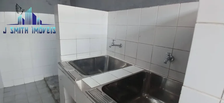 Imagem CASA 3 SUÍTES, QUINTAL COM CHURRASQUEIRA. CONDOMÍNIO CLUBE.