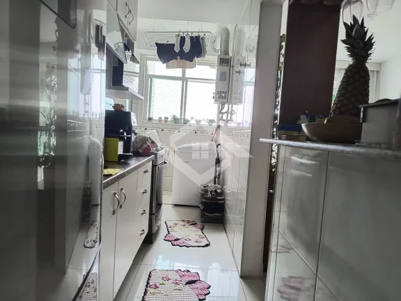 Imagem Apartamento 2 Quartos com Dependência no Condomínio Barra One Barra