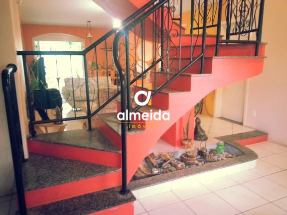 Imagem Casa 4 dormitórios à venda Camobi Santa Maria/RS