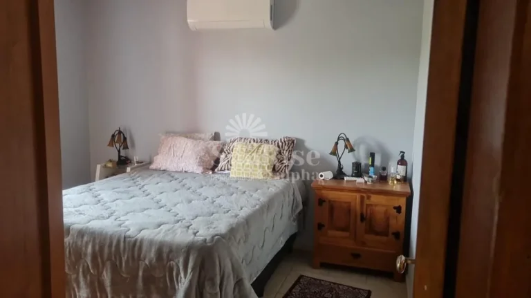 Imagem Chácara à venda no condomínio Haras Pavão com 3 quartos e 4 vagas 200 m² por R$ 800.000,00 - Araçoiaba da Serra/SP