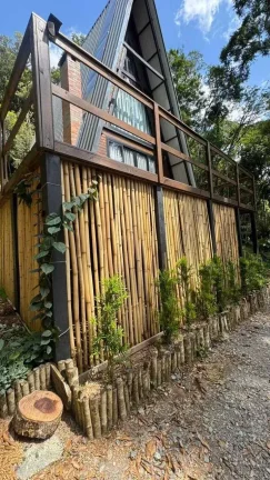 Imagem Chácara com 3 dormitórios e 2 vagas de garagem em Salto do Engenho | Campo Alegre/SC