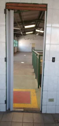 Imagem Excelente Imóvel com área total construída de 853,00 mt2, sendo dividido em:* Amplo salão térre...