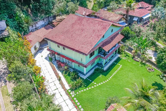 CASA com 4 SUÍTES em Itaipu/Niteroi - R$ 980.000 - 1.960m²