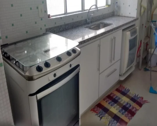Imagem Apartamento à venda no Guarujá na Praia das Pitangueiras.