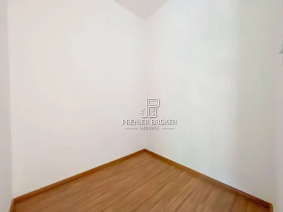 Imagem Casa à venda, 219 m² por R$ 990.000,00 - Granja Guarani - Teresópolis/RJ