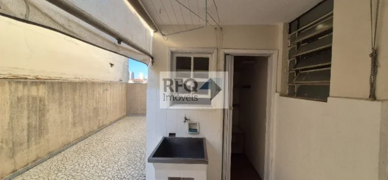 Imagem Apartamento no térreo para locação no Jardim da Glória: 2 quartos, 1 sala, 1 banheiro, 1 vaga de garagem, 100m². Venha conferir!