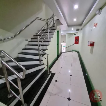 Imagem Sala para alugar, 33 m² por R$ 2.083,00/mês - Floresta - Porto Alegre/RS