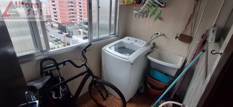 Imagem Apartamento à venda em Praia Grande-SP, Tupi: 2 quartos, 1 suíte, 1 sala, 2 banheiros, 1 vaga, 79m². Confira já!