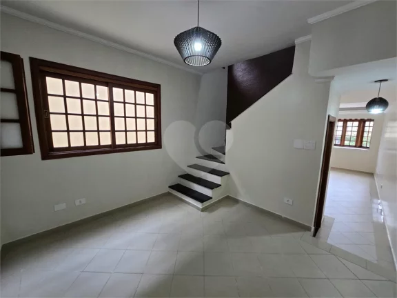 Imagem Casa à venda com 3 quartos, sendo 1 suíte, em Vila São Francisco, São Paulo - SP