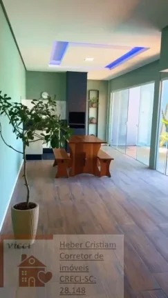 Imagem Casa 3 quartos com piscina|Ingleses