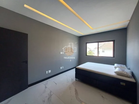 Imagem Casa dos sonhos em condomínio de luxo - Recreio dos Bandeirantes