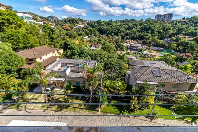 Imagem Casa para Venda em Niterói, Vila Progresso, 4 dormitórios, 4 suítes, 8 banheiros, 2 vagas