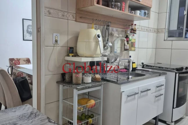 Imagem Apartamento com 2 Dormitórios e vaga demarcada à venda no Gonzaga por R$380.000,00.