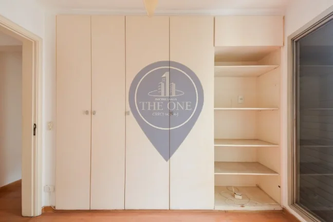 Imagem Apartamento à venda em Moema, São Paulo-SP: 3 quartos, 2 salas, 3 banheiros, 1 vaga de garagem, 82m². Confira já!