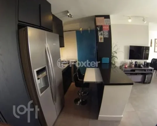 Imagem Apartamento 70M², 2Q, 1 Suíte, 2 Banheiros, 1 Vaga, Academia, Churrasqueira, Piscina Adulto, Infantil e Aquecida, Salão de Festas e Jogos, Quadra.