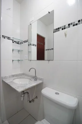 Imagem Casa com 2 dormitórios ( quartos) Butantã ( Rio Pequeno), Cozinha e Área de Serviço espaçosas, 1 vaga de garagem