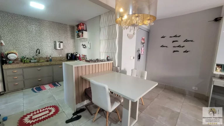 Imagem Apartamento para Venda em Goiânia, SETOR BELA VISTA, 3 dormitórios, 1 suíte, 2 banheiros, 1 vaga