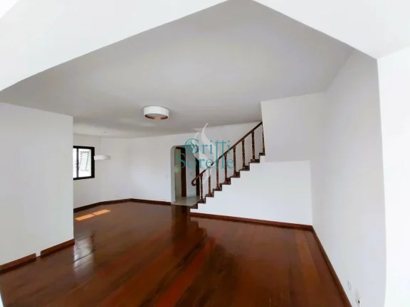 Imagem Cobertura Duplex à Venda em Moema - São Paulo/SP.
