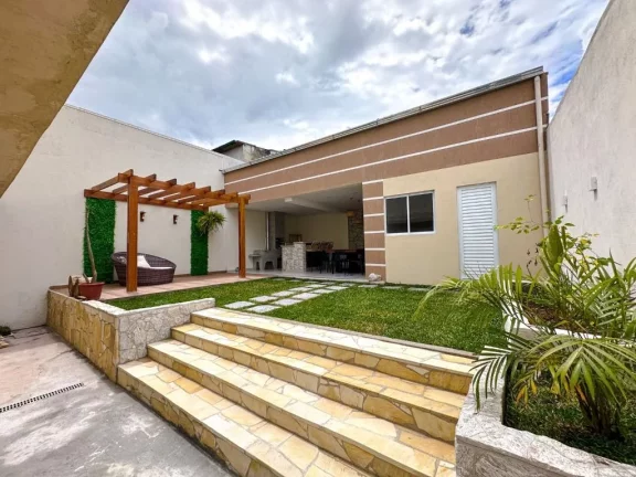 Imagem Sobrado com 2 dormitórios à venda, 195 m² por R$ 680.000,00 - Vila Perreli - Poá/SP