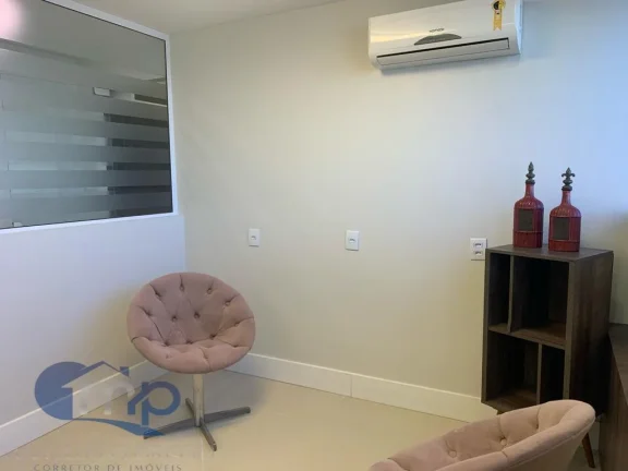 Imagem Sala comercial á venda com 49,10m² no centro de Torres/RS