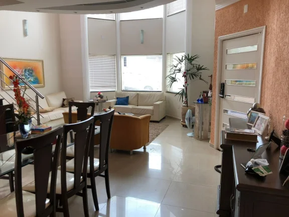 Imagem Casa 3 Suítes Condomínio Monte Verde - Tatui /SP