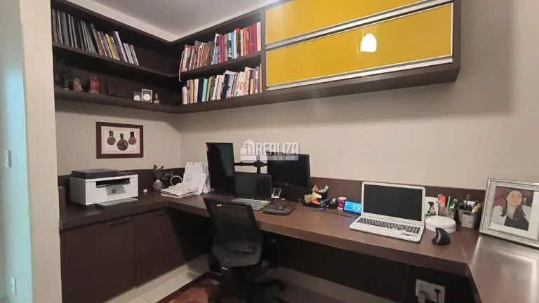 Imagem Apartamento de 3 dormitórios com suíte no Centro de Uberaba agende ja a sua visita.
