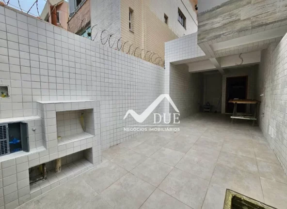 Imagem Casa sobreposta alta 3 dormitórios no Bairro Aparecida
