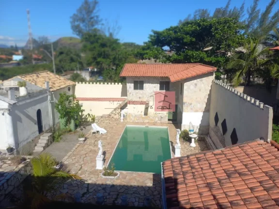 Imagem Comercial para Venda em Maricá/RJ - 13 Dorm. 869 m2 Área Útil
