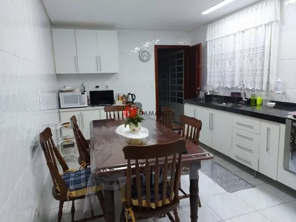 Imagem Sobrado à venda 3 Quartos, 1 Suite, 2 Vagas, 173M², Vila Lúcia, São Paulo - SP