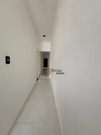 Imagem Casa com 3 dormitórios à venda, 80 m² por R$ 590.000 - Ponte Nova - Extrema/MG