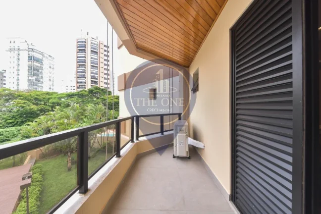 Imagem Apartamento de Alto Padrão no Campo Belo: 3 Quartos, 1 Suíte, 3 Vagas de Garagem - Conheça essa Oportunidade Única!