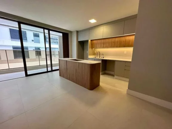 Imagem Apartamento semimobiliado com 3 dormitórios sendo 3 suítes e 2 vagas de garagem em Itajaí