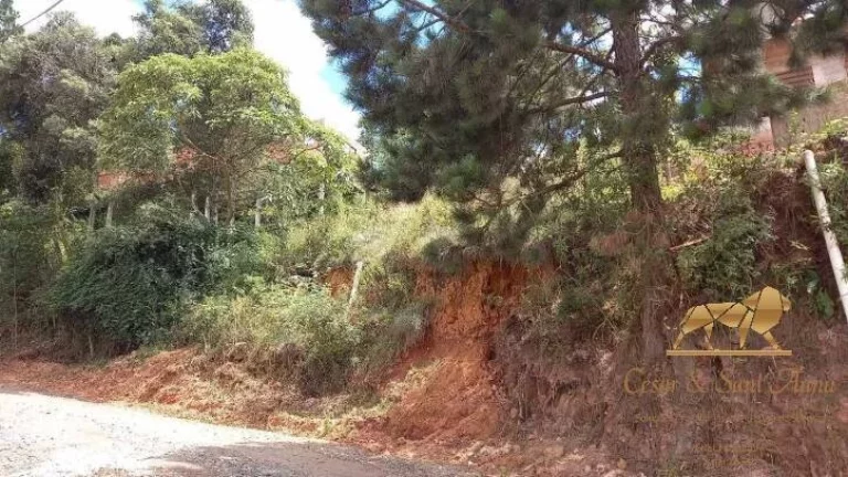 Imagem Terreno à venda, 668 m² - V Cristina - Campos do Jordão/São Paulo