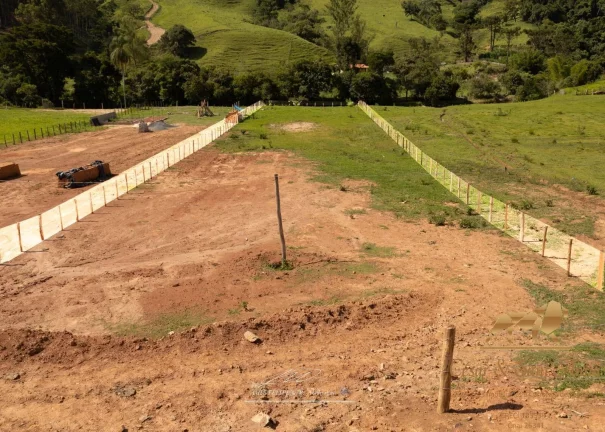 Lote Bairro São Bernardo em Itajubá/MG com acesso por Campos do Jordão/SP!
