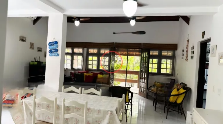 Imagem CASA EM CAMBURIZINHO CONDOMINIO A 1 QUADRA DA PRAIA 2 QUARTOS TERREA 2 VAGAS VARANDA MOBILIADA PODENDO AMPLIAR A ESTRUTURA