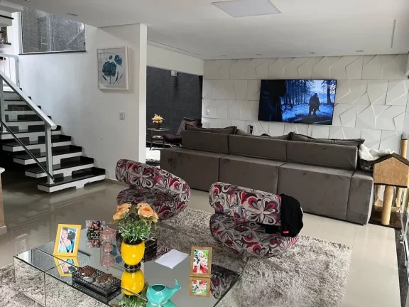 Imagem Sobrado com 5 dormitórios à venda, 215 m² por R$ 2.500.000,00 - Vila Oliveira - Mogi das Cruzes/SP