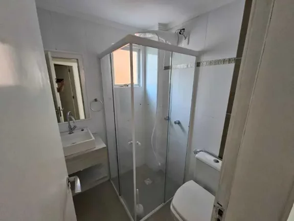 Imagem Apartamento quadra mar com 3 dormitórios sendo 1 suíte e 2 vagas de garagem Balneário Camboriú/SC