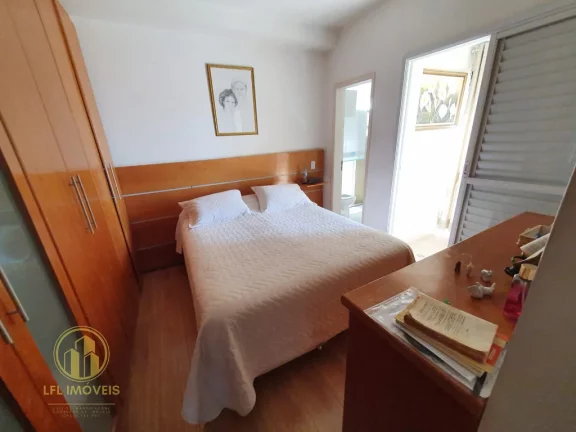 Imagem Espaçoso Apartamento 3 Quartos com Suíte e 2 v agas, na Vila Ipojuca, Pronto para Morar.