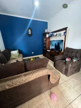 Imagem Casa com 5 dormitórios à venda, 200 m² por R$ 960.000,00 - Tupi - Praia Grande/SP