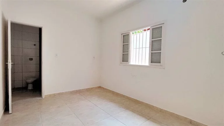 Imagem CASA COM 75 m² - MARACANÃ - PRAIA GRANDE SP