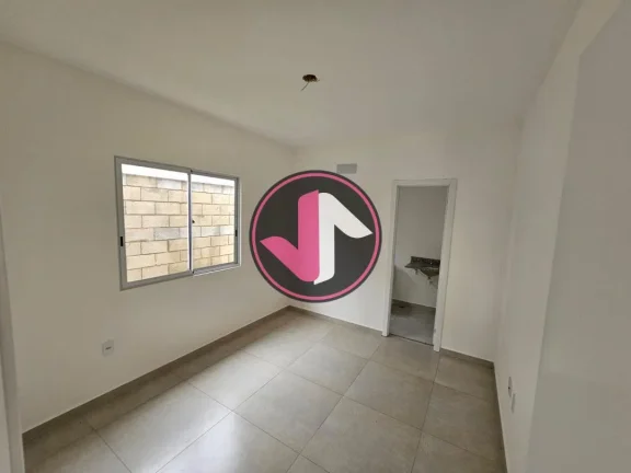 Imagem Em busca de um lar completo e cheio de comodidades? Essa casa de condomínio em Petrópolis, Várzea...
