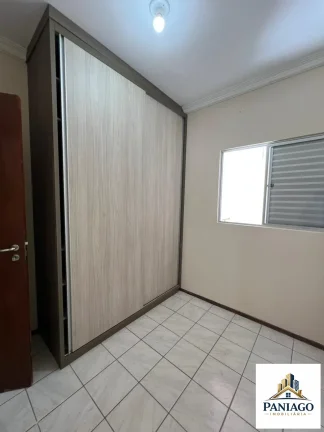Imagem Locação/Venda casa em condomínio c/3 quartos (1 suíte), Bairro Areão, Cuiabá-MT
