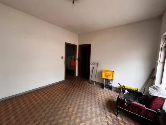 Imagem Terreno com casa antiga venda