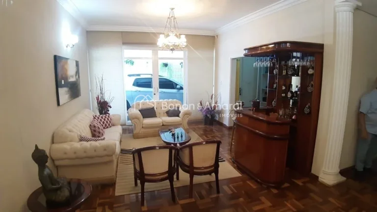 Imagem EspaÃ§o, conforto e localizaÃ§Ã£o privilegiada no Taquaral!

Casa ampla com 400mÂ² de Ã¡rea construÃ...
